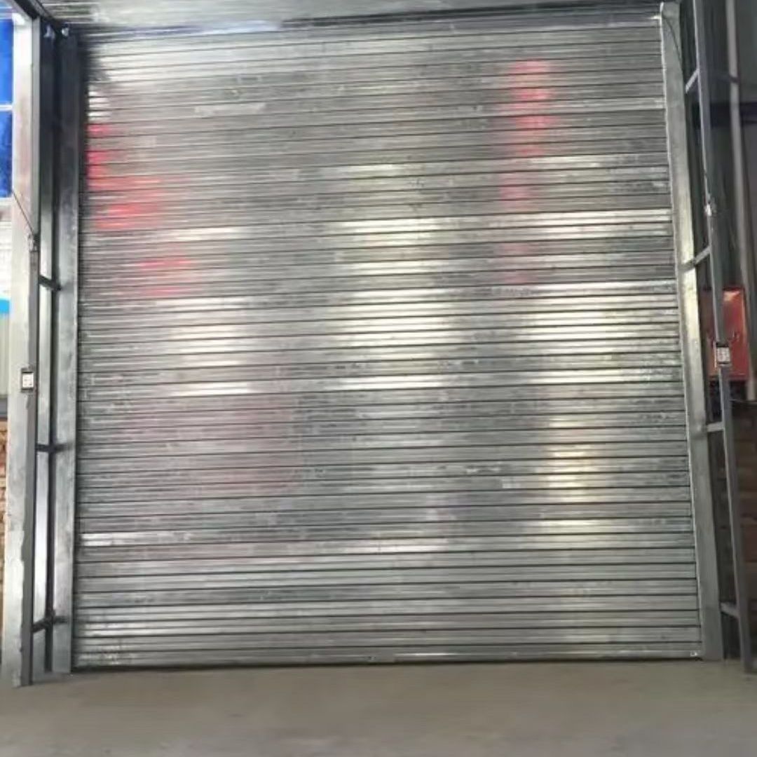 特級鋼制卷簾無機防火卷簾門 電動廠家雙軌雙簾卷閘門的專業(yè)解析